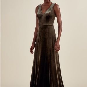 NOUVELLE AMSALE N403VA - IVY in Black Velvet - Bella Bridesmaid Dress